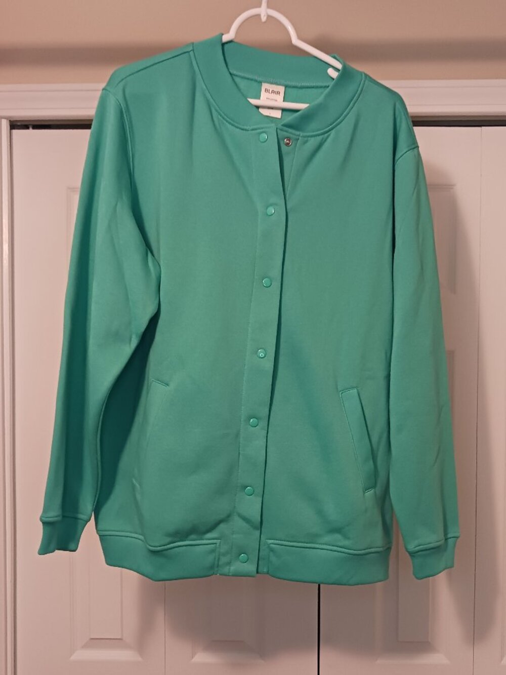 #191  - NWOT Blair Green Jacket Size L